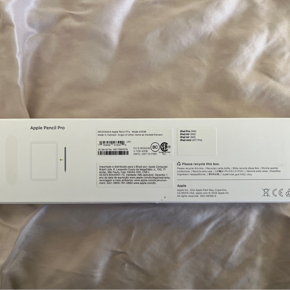 Apple Pencil Pro - Picture 2 of 3